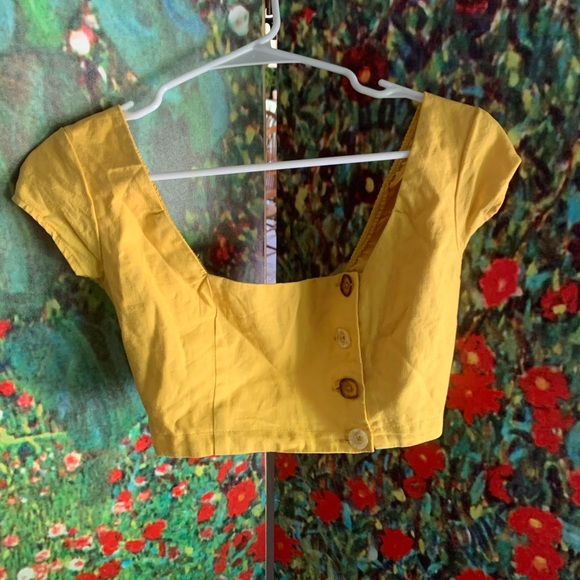 Urban Outfitters Crop Top - Picture 1 of 5